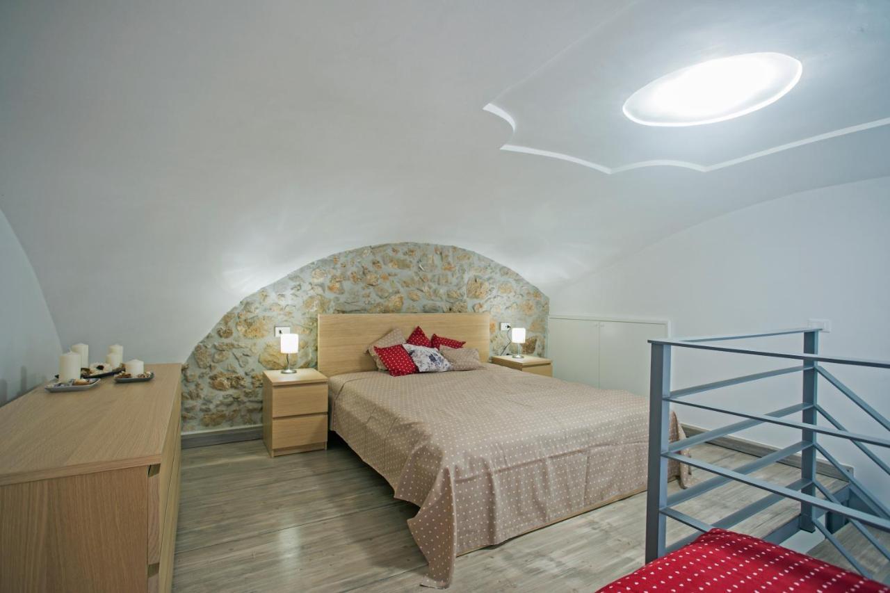Sirene Holiday Bed & Breakfast Gaeta Exterior photo